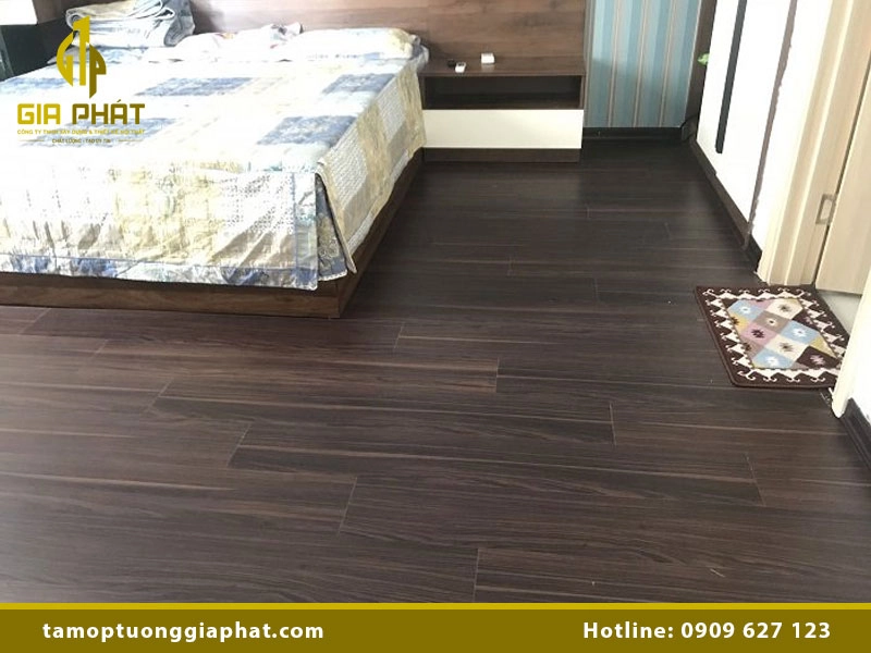 Hình ảnh sàn nhựa giả gỗ trong nhà hiện đại