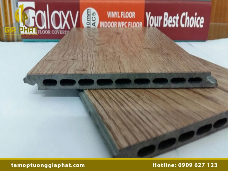 Lắp đặt sàn nhựa hèm khóa 12mm dễ dàng và nhanh chóng